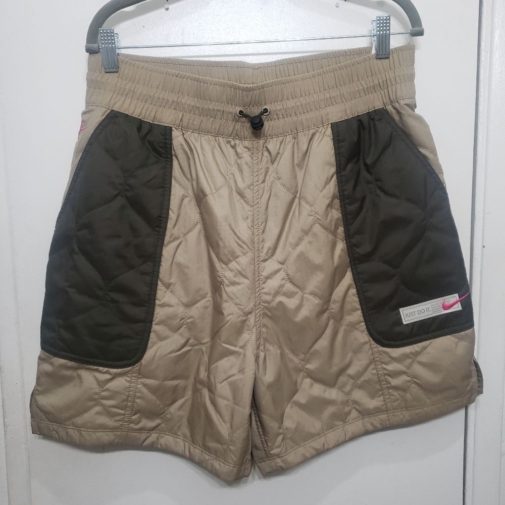 Nike Women's Beige Tan Repel Synthetic Fill High Rise Loose Fit 5" Shorts Medium